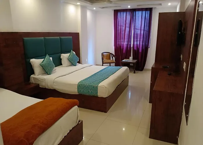 Hotel The Tark Near Igi Airport Delhi